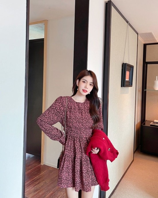 Long sleeve pinched waist coat floral slim dress 2pcs set – PRYCUS MITCHELL INC Long sleeve pinched waist coat floral slim dress 2pcs set – PRYCUS MITCHELL INC